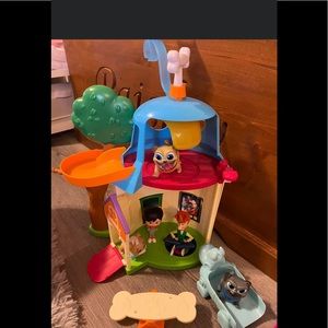 Puppy Dog Pals House with Figurines